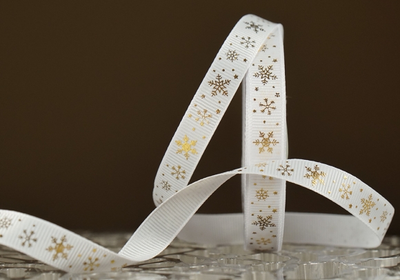 Репсова новорічна стрічка "Сніжинки" білий (1,2 см *23 м) (1рулон)