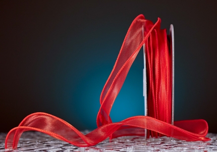 Органза хвиляста червоний колір з кантом (3,0 см *23 м), (1рулон)