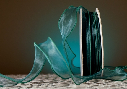 Органза хвиляста зелений колір з кантом (3,0 см *23 м), (1рулон)