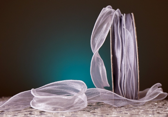 Органза хвиляста темно-пудровий колір з кантом (3,0 см *23 м), (1рулон) Органза хвиляста темно-пудровий колір з кантом (3,0 см *23 м), (1рулон)