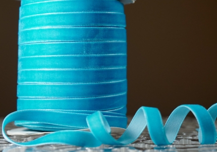 Стрічка оксамитова (велюр) 1,0см блакитна (№C32) (1,0 см*45м) (1 рулон)