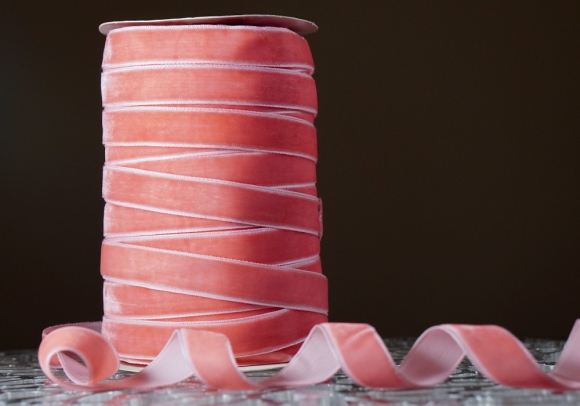 Стрічка оксамитова (велюр) коралова(№07) (1,5 см*45м) (1 рулон)