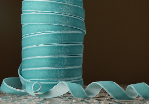 Стрічка оксамитова (велюр) бірюзова (№31) (1,5 см*45м) (1 рулон)