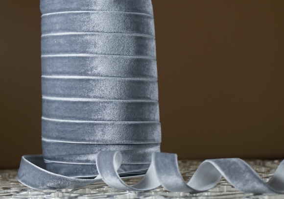 Стрічка оксамитова (велюр) сіра (№34) (1,5 см*45м) (1 рулон)