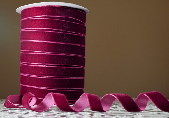 Стрічка оксамитова (велюр) вишнева (№36) (1,5 см*45м) (1 рулон)