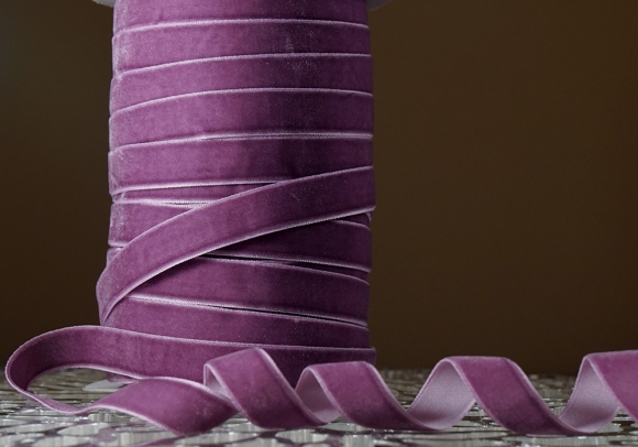 Стрічка оксамитова (велюр) бузкова (№41) (1,5 см*45м) (1 рулон)