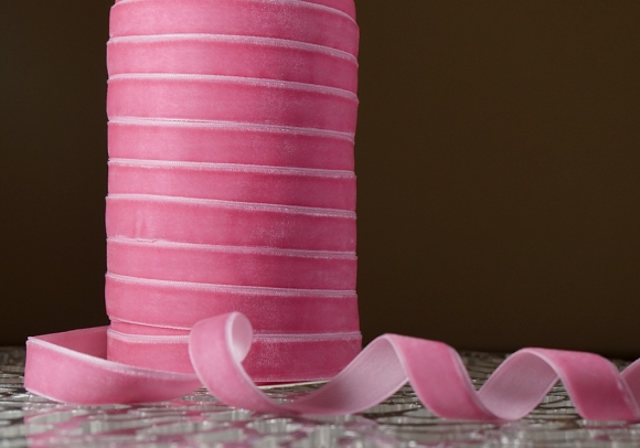 Стрічка оксамитова (велюр) рожева (№C08) (1,5 см*45м) (1 рулон)