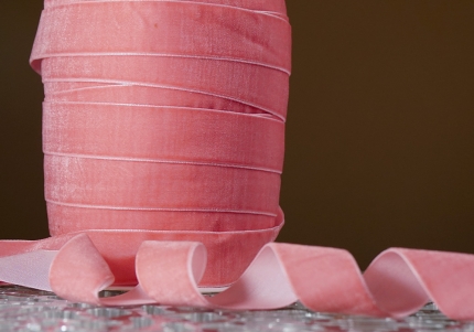 Стрічка оксамитова (велюр) 2,5 см, коралова (№07) (1 рулон) (45м)