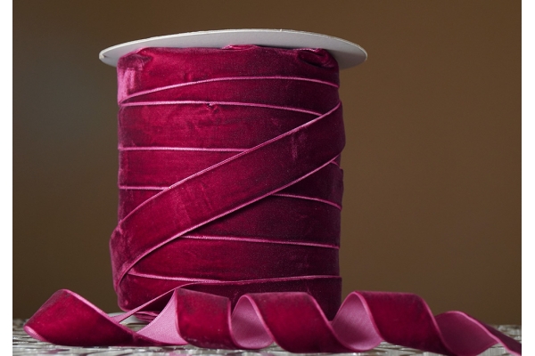 Стрічка оксамитова (велюр) 2,5 см, вишневий (№36) (1 рулон) (45м) Стрічка оксамитова (велюр) 2,5 см, вишневий (№36) (1 рулон) (45м)