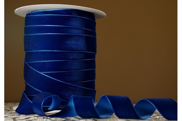 Стрічка оксамитова (велюр) 2,5 см, синій (№47) (1 рулон) (45м) Стрічка оксамитова (велюр) 2,5 см, синій (№47) (1 рулон) (45м)