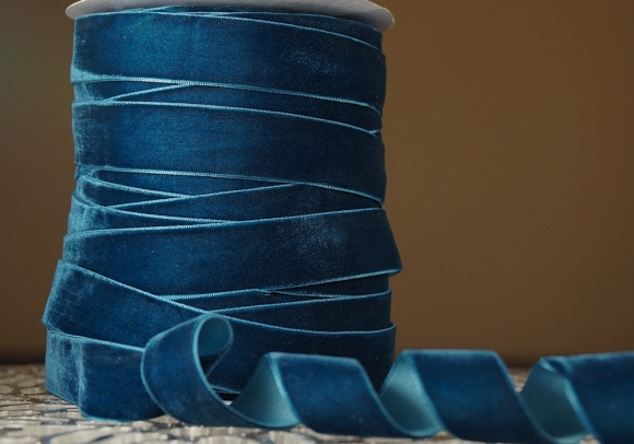 Стрічка оксамитова (велюр) 2,5 см, лілово-синій (№C29) (1 рулон) (45м)