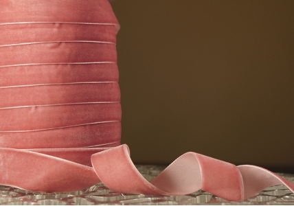 Стрічка оксамитова (велюр) 2,5 см, персиковий (№C76) (1 рулон) (45м)