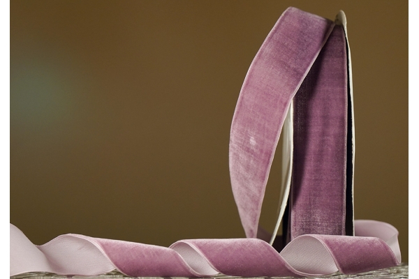 Стрічка оксамитова (велюр) 4,0 см, бузковий (№41) (1 рулон) (27м) Стрічка оксамитова (велюр) 4,0 см, бузковий (№41) (1 рулон) (27м)