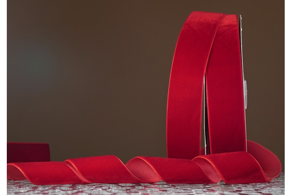 Стрічка оксамитова (велюр) 4,0 см, червоний (№C23) (1 рулон) (27м) Стрічка оксамитова (велюр) 4,0 см, червоний (№C23) (1 рулон) (27м)
