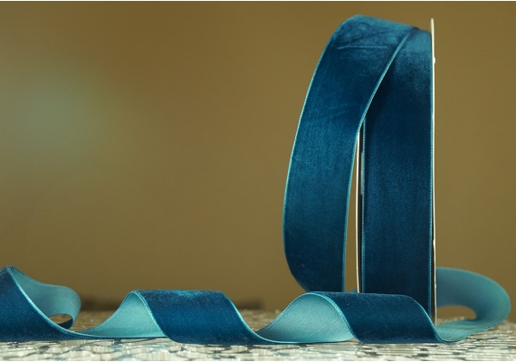 Стрічка оксамитова (велюр) 4,0 см, лілово-синій (№C29) (1 рулон) (27м) Стрічка оксамитова (велюр) 4,0 см, лілово-синій (№C29) (1 рулон) (27м)