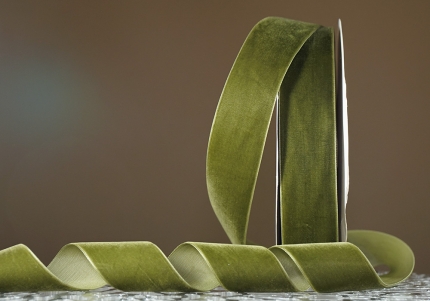 Стрічка оксамитова (велюр) 4,0 см, жовто-зелений (№C56) (1 рулон) (27м)