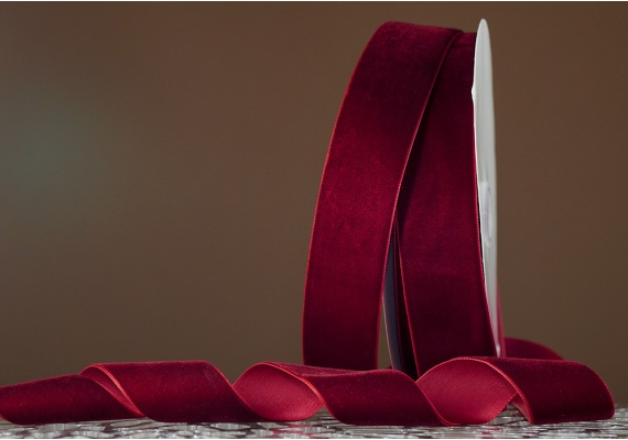 Стрічка оксамитова (велюр) 4,0 см, темно-червоний (№C84) (1 рулон) (27м) Стрічка оксамитова (велюр) 4,0 см, темно-червоний (№C84) (1 рулон) (27м)