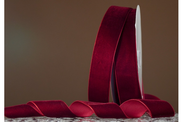 Стрічка оксамитова (велюр) 4,0 см, темно-червоний (№C84) (1 рулон) (27м) Стрічка оксамитова (велюр) 4,0 см, темно-червоний (№C84) (1 рулон) (27м)