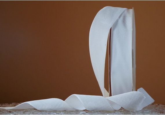 Стрічка оксамитова (велюр) 4,0 см, білий (№WH) (1 рулон) (27м) Стрічка оксамитова (велюр) 4,0 см, білий (№WH) (1 рулон) (27м)