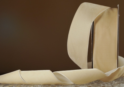 Стрічка оксамитова (велюр) кремовий (№C15) (5.0см*18м) (1 рулон) 