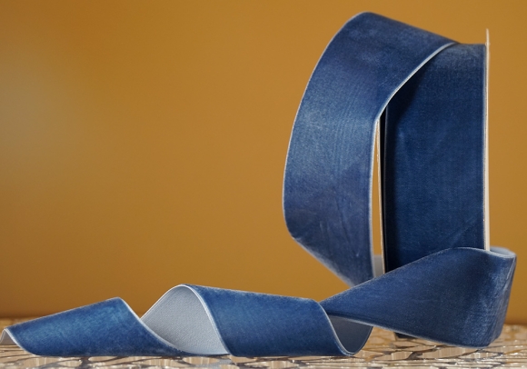 Стрічка оксамитова (велюр) синій (джинс) (№C67) (5.0см*18м) (1 рулон) 