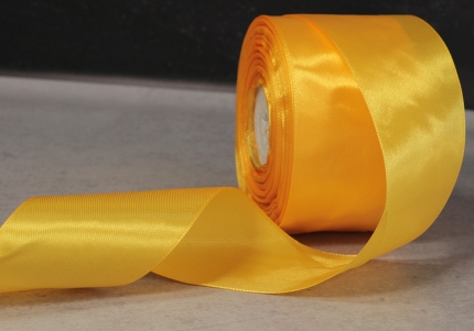 Стрічка атласна 4 см, золотисто-жовтий (№17).