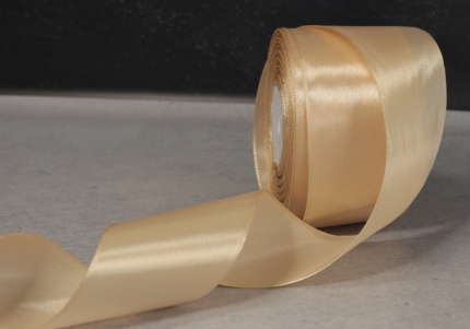 Стрічка атласна 4 см, ніжно бежевий (№71).